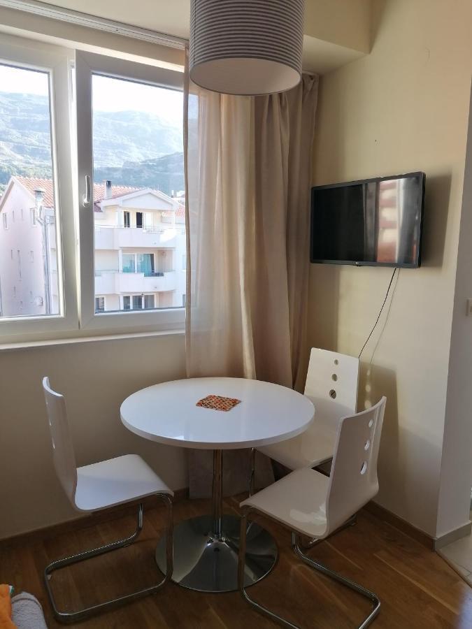 Nataliia Twister Apartment Budva Ngoại thất bức ảnh